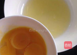 戚风蛋糕（6寸原味）的做法图解1