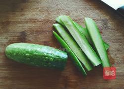 金枪鱼紫菜包饭的做法图解3