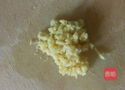 炸草鱼的做法图解2