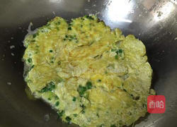 葱花煎蛋的做法图解7