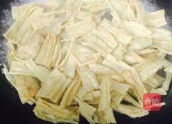 银杏猪肚浸腐竹的做法图解3