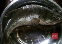 翠霞酿白玉的做法图解1