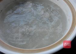 酸菜猪肉炖粉条的做法图解5