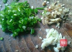 凉拌脆爽黄豆芽的做法图解3