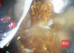 鱼翅响螺猪骨头汤的做法图解5