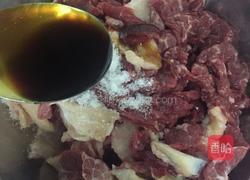 姜蓉蒸雪花牛肉的做法图解4