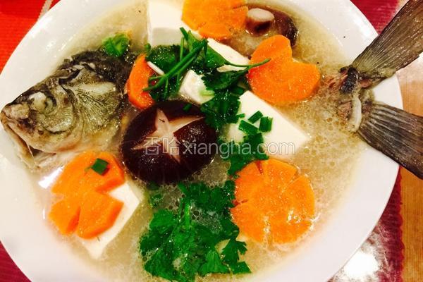 鲫鱼豆腐汤