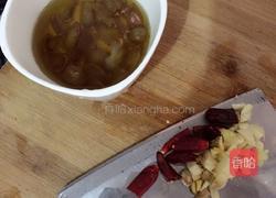 手撕包菜的做法图解2