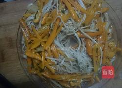 黄辣椒炒金针菇的做法图解7
