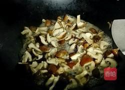 冬菇炒五花肉的做法图解7