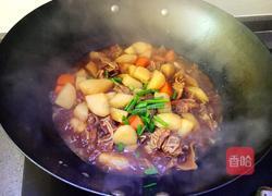 土豆炖牛腩的做法图解10