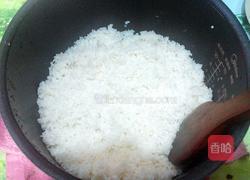 叉烧木耳炒饭的做法图解5