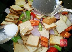 双椒豆腐干的做法图解7