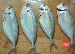 鲜鱼豆腐汤的做法图解1