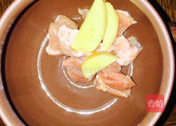 石斛西洋参瘦肉汤的做法图解3