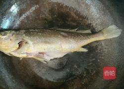 红烧大黄花鱼的做法图解3