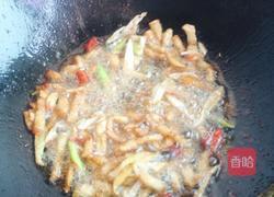 芹菜苗炒肉丝的做法图解6