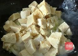 冻豆腐炖白菜的做法图解7