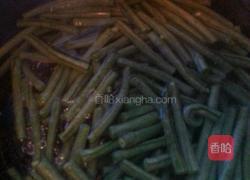 剁椒豇豆的做法图解2