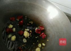 杏鲍菇炒腊肉的做法图解4