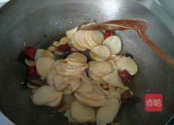 杏鲍菇炒腊肉的做法图解5
