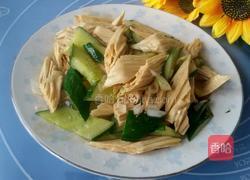 瓜片炒腐竹的做法图解5