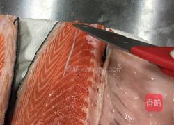 刺身挪威三文鱼的做法图解3