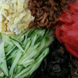 五彩拉皮的做法[图]