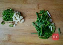 肉碎豆腐的做法图解2