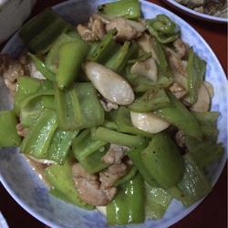 尖椒炒肉片的做法[图]