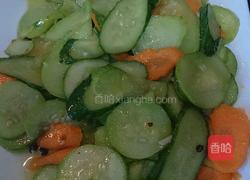 胡萝卜炒瓜片的做法图解5