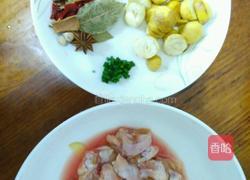 板栗烧鸡腿的做法图解2