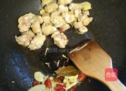 板栗烧鸡腿的做法图解4