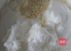 自制鲜奶蛋糕🎂的做法图解9