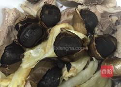 花胶黑蒜炖排骨的做法图解4