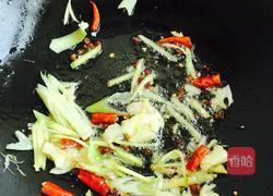 干煸蒜香豆角的做法图解4