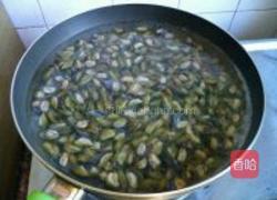 九层塔炒薄壳的做法图解3