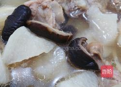 香菇萝卜排骨汤的做法图解6
