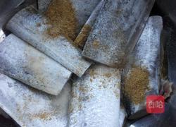 红烧带鱼段的做法图解3