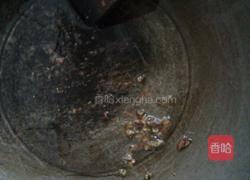 秋葵炒榨菜条的做法图解4