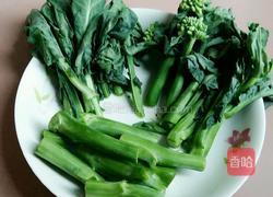 蒜蓉芥蓝炒萝卜干的做法图解2