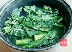 蒜蓉芥蓝炒萝卜干的做法图解3