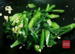 蒜蓉芥蓝炒萝卜干的做法图解9