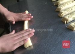 香酥麻花的做法图解3