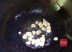 豆腐干炒肉的做法图解6