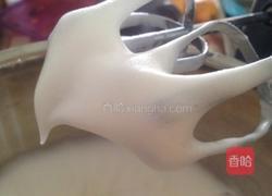 戚风蛋糕的做法图解2