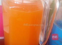 胡萝卜橙汁的做法图解3