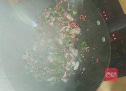 毛豆炒肉的做法图解6