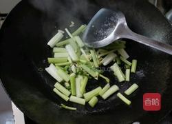 豆角土豆配芹菜的做法图解6