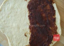 毛毛虫豆沙面包的做法图解2